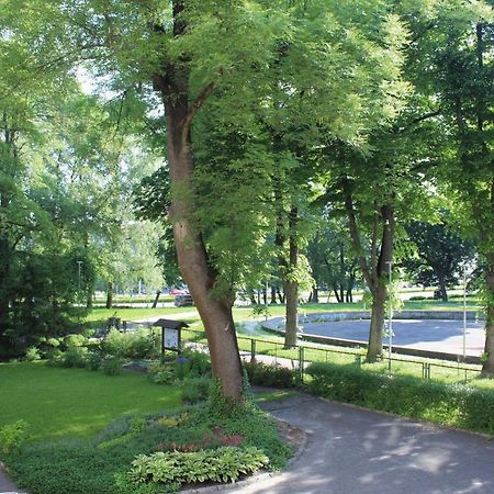 Bed and Breakfast Galeona Ельблонг Екстер'єр фото